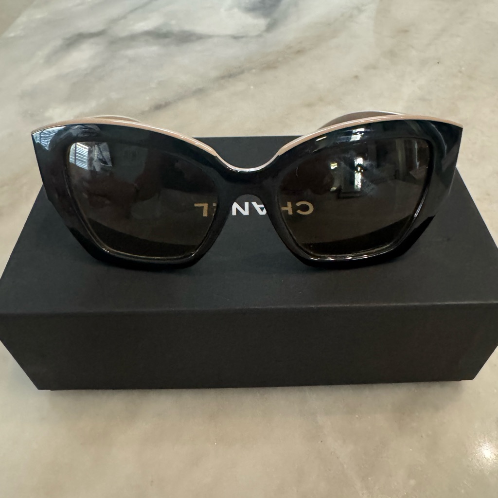Chanel Black Glasses Sleek Modern Design